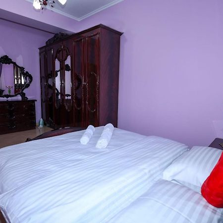 Rio'S Apartment Берат Екстер'єр фото