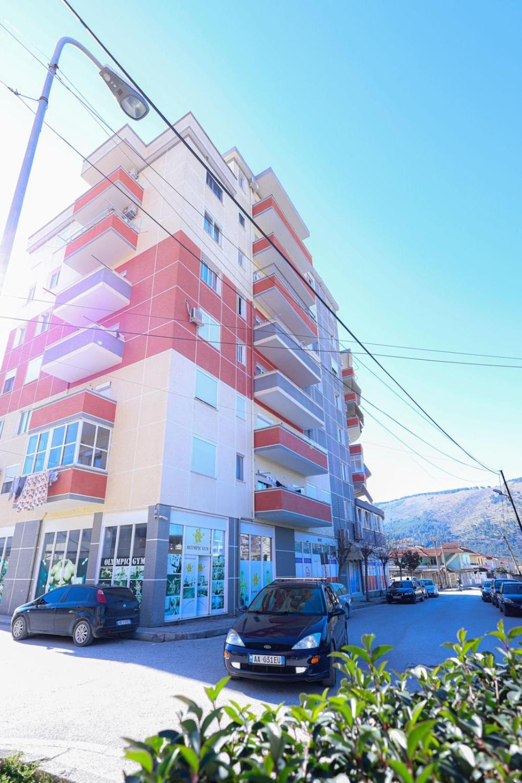 Rio'S Apartment Берат Екстер'єр фото